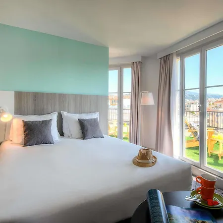 Hotel Ibis Styles Centre Gare 3*