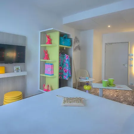 מלון Ibis Styles Centre Gare 3*