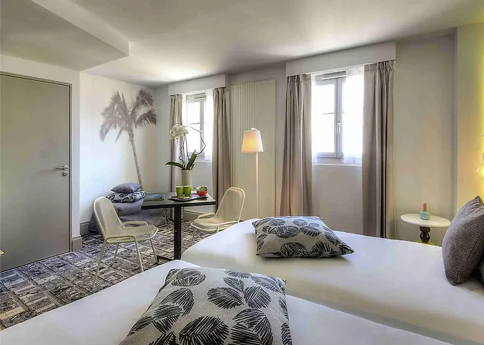 Ibis Styles Centre Gare Hotell 3*