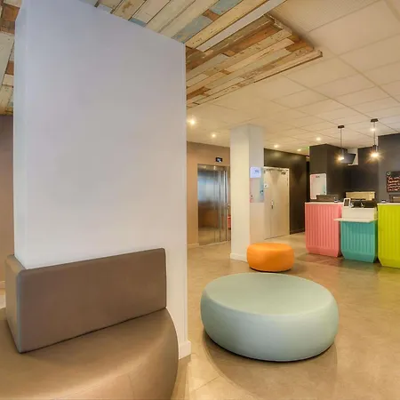 Ibis Styles Centre Gare 3* ניס