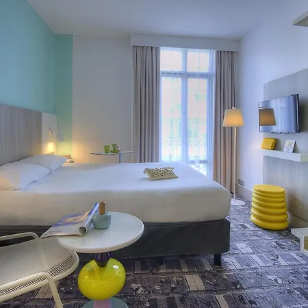 Ibis Styles Centre Gare 3* ניס