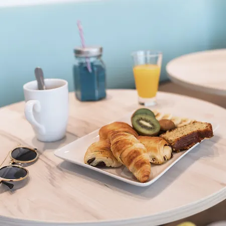 Ibis Styles Centre Gare Hotel 3*